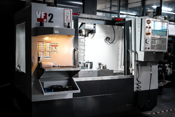 HAAS VF2 – FRESADORA